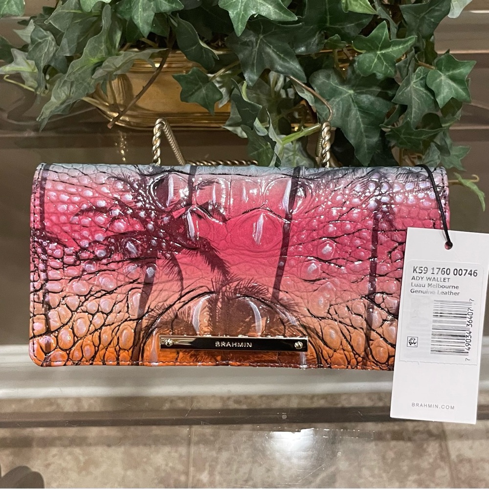 Hard to find Luau Brahmin Ady Wallet